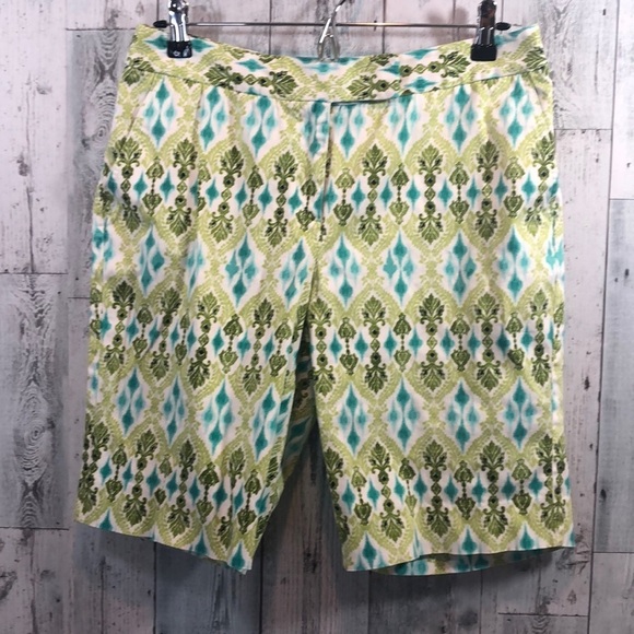 Jones New York Ikat Pattern Bermudas 8 - Picture 1 of 9